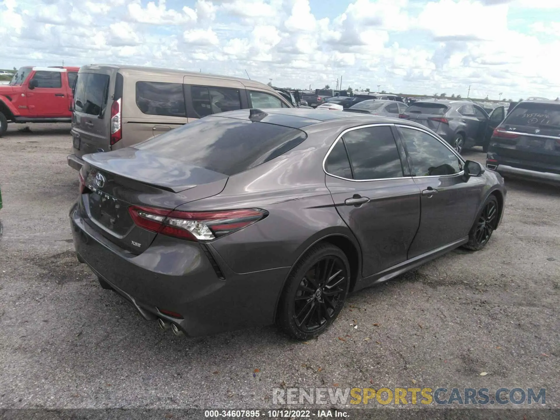 4 fotografías del automóvil dañado 4T1KZ1AK9NU068393 TOYOTA CAMRY 2022