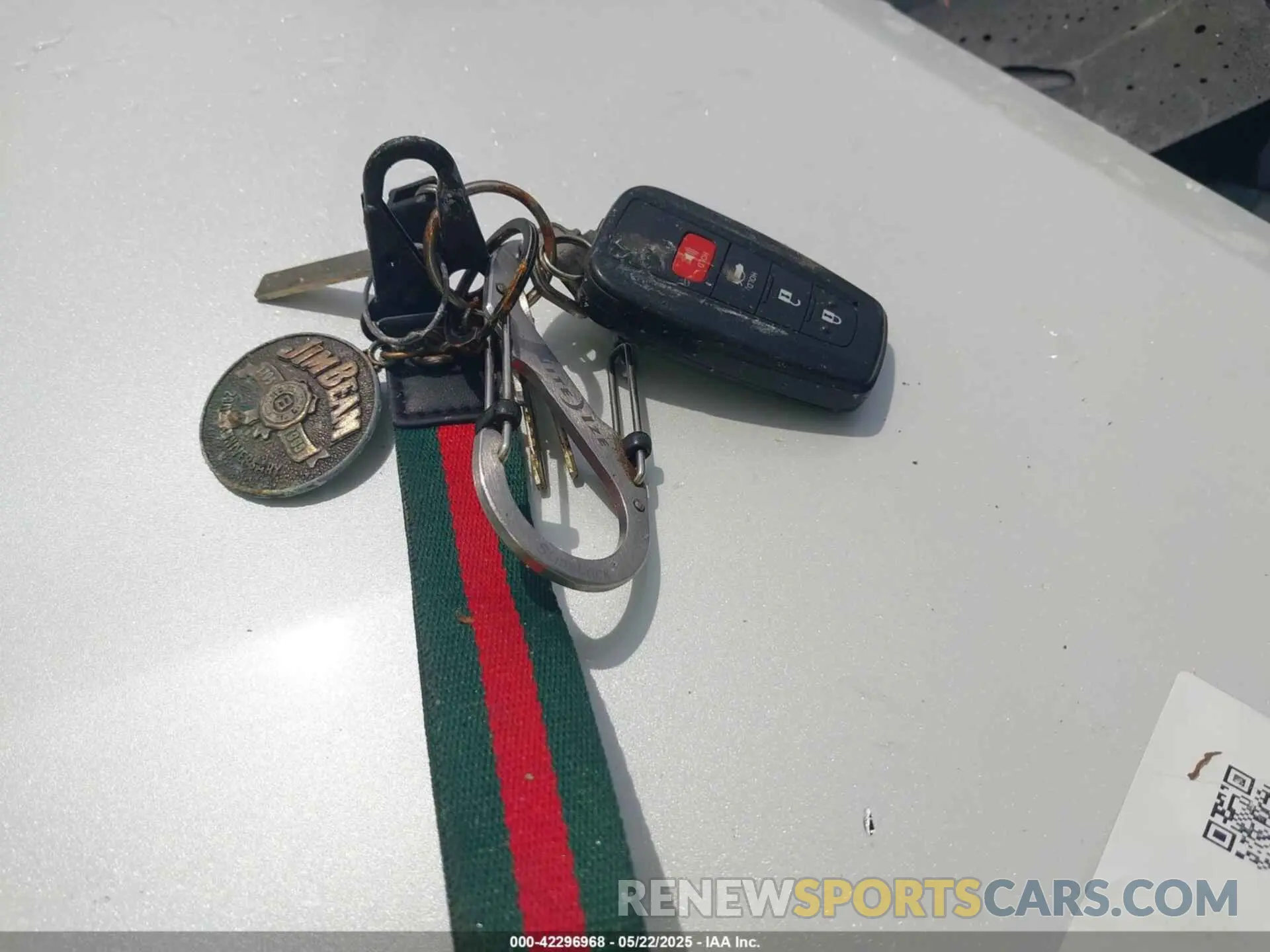 11 fotografías del automóvil dañado 4T1KZ1AK9NU068801 TOYOTA CAMRY 2022