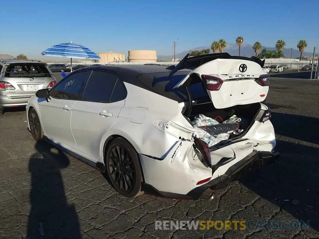 3 fotografías del automóvil dañado 4T1KZ1AK9NU069687 TOYOTA CAMRY 2022