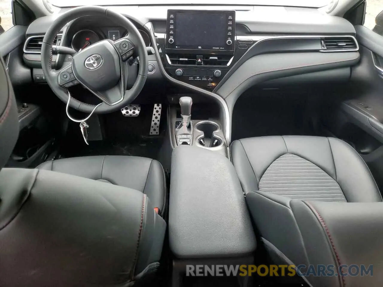 8 fotografías del automóvil dañado 4T1KZ1AKXNU071674 TOYOTA CAMRY 2022