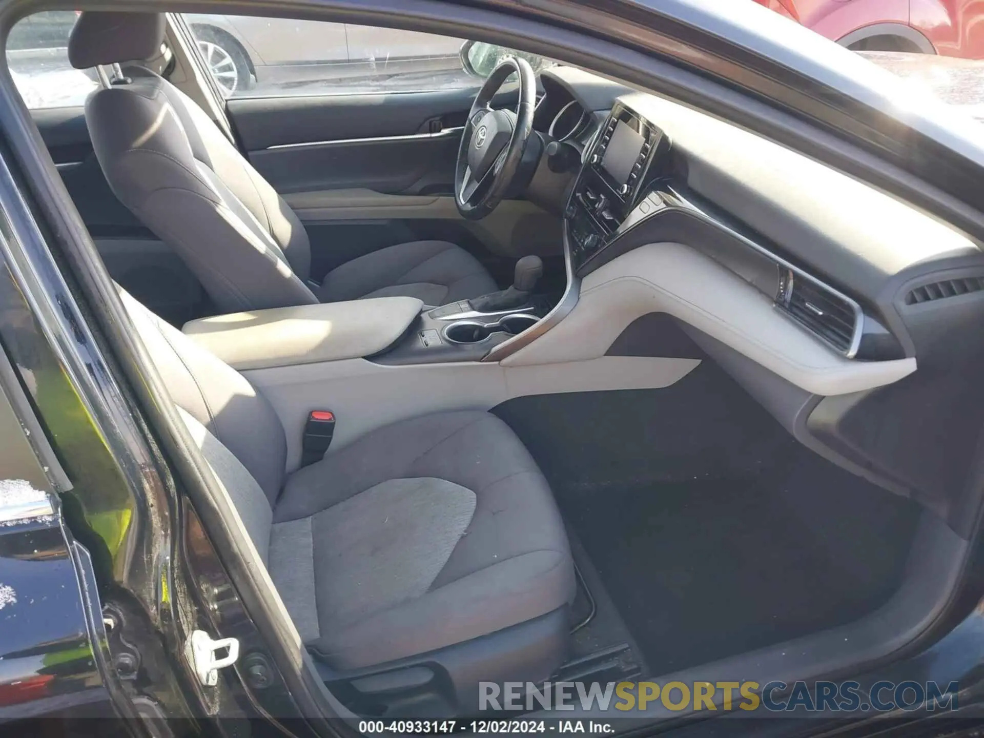 5 fotografías del automóvil dañado 4T1R11AK2NU634061 TOYOTA CAMRY 2022