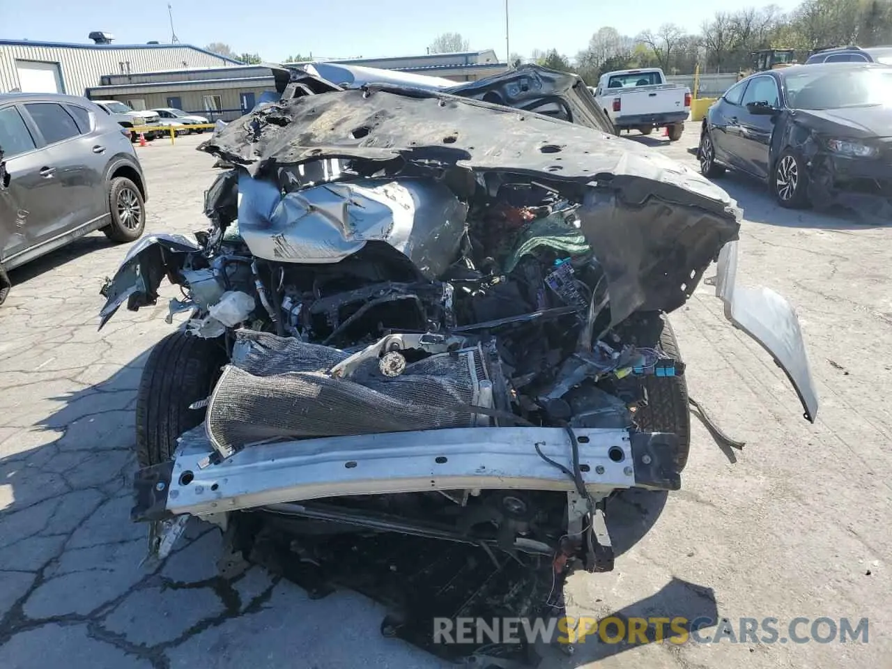 5 fotografías del automóvil dañado 4T1R11AK8NU057651 TOYOTA CAMRY 2022