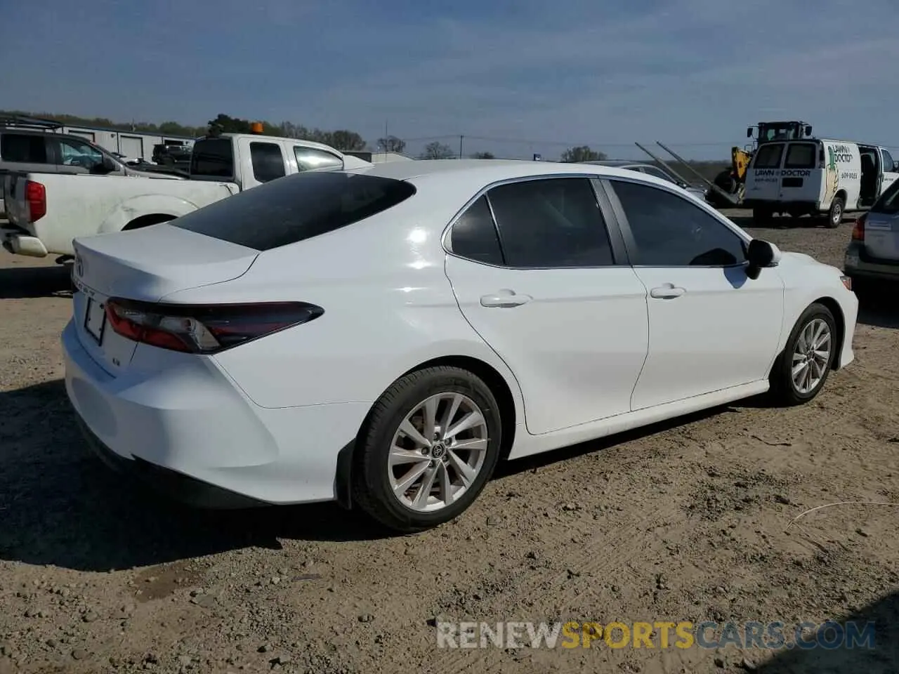 3 fotografías del automóvil dañado 4T1R11AK9NU642089 TOYOTA CAMRY 2022