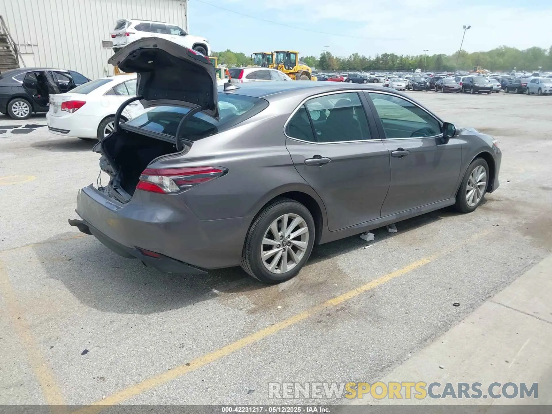 4 fotografías del automóvil dañado 4T1R11AK9NU658132 TOYOTA CAMRY 2022