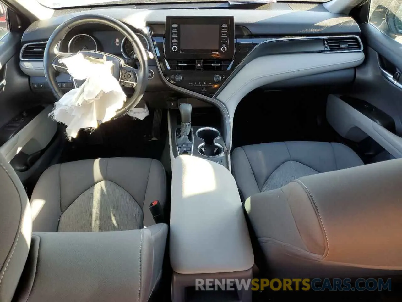 8 fotografías del automóvil dañado 4T1R11BK4NU047794 TOYOTA CAMRY 2022