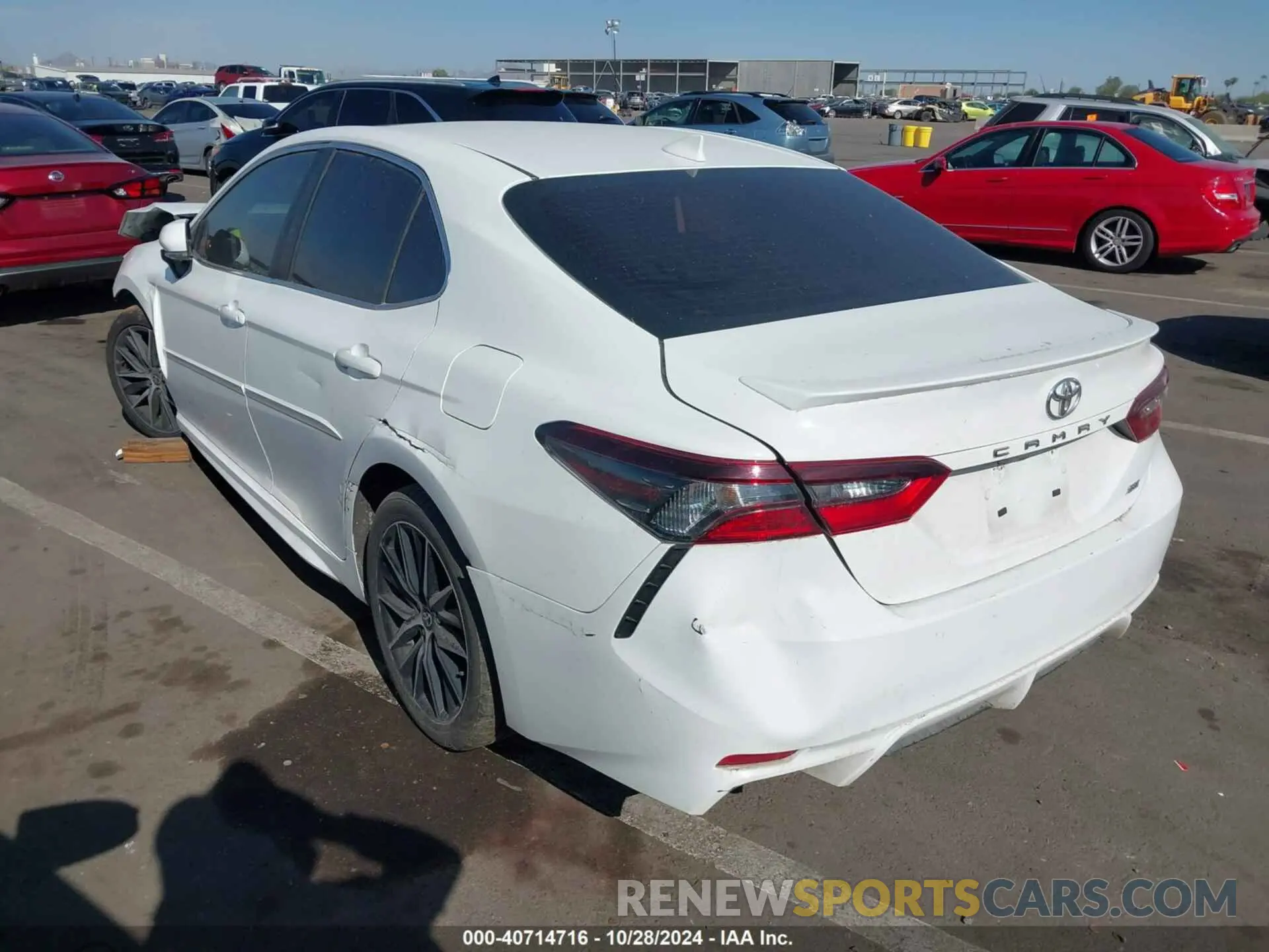 3 fotografías del automóvil dañado 4T1S11AK1NU047738 TOYOTA CAMRY 2022