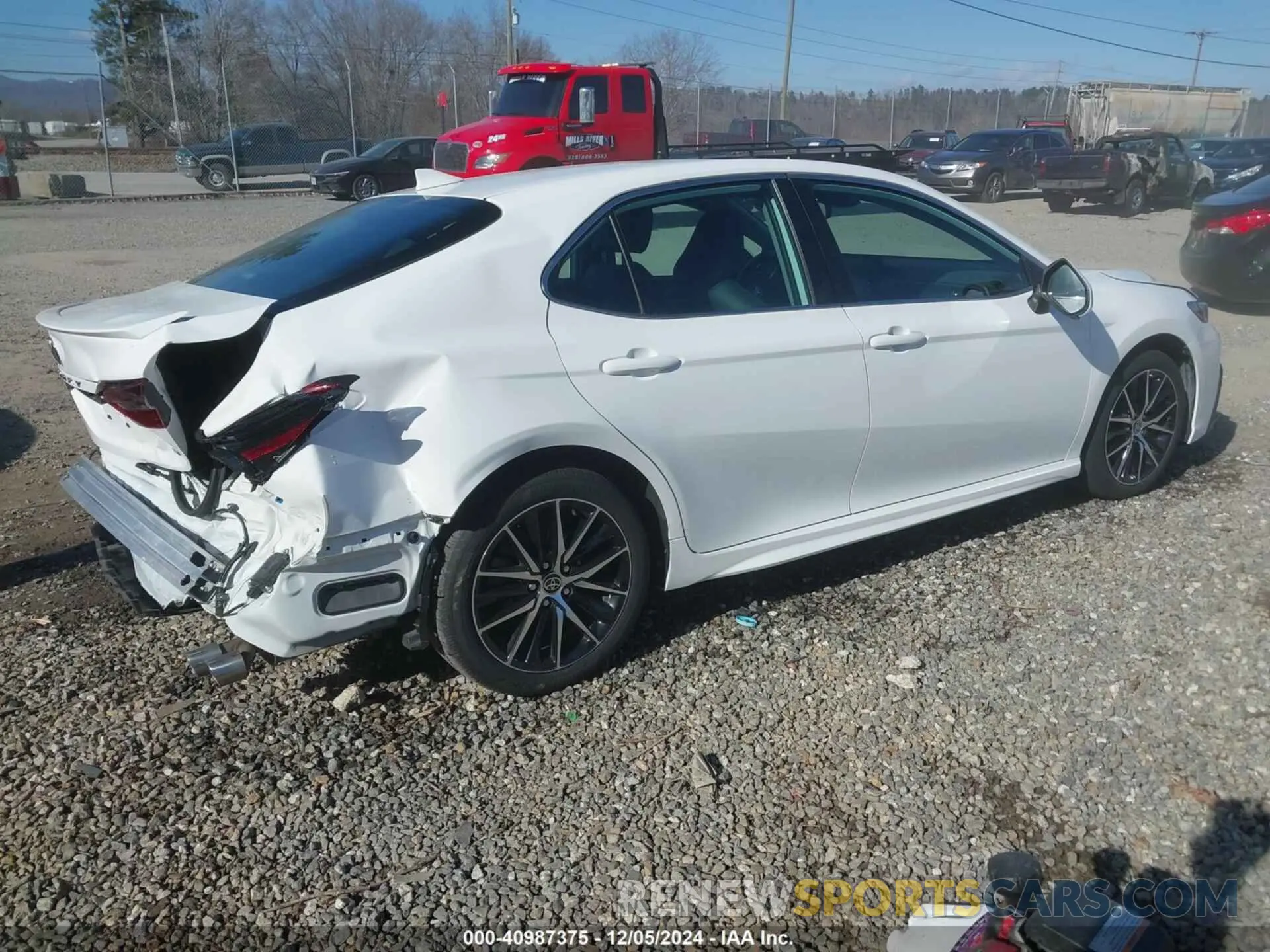 4 fotografías del automóvil dañado 4T1S11AK1NU660054 TOYOTA CAMRY 2022