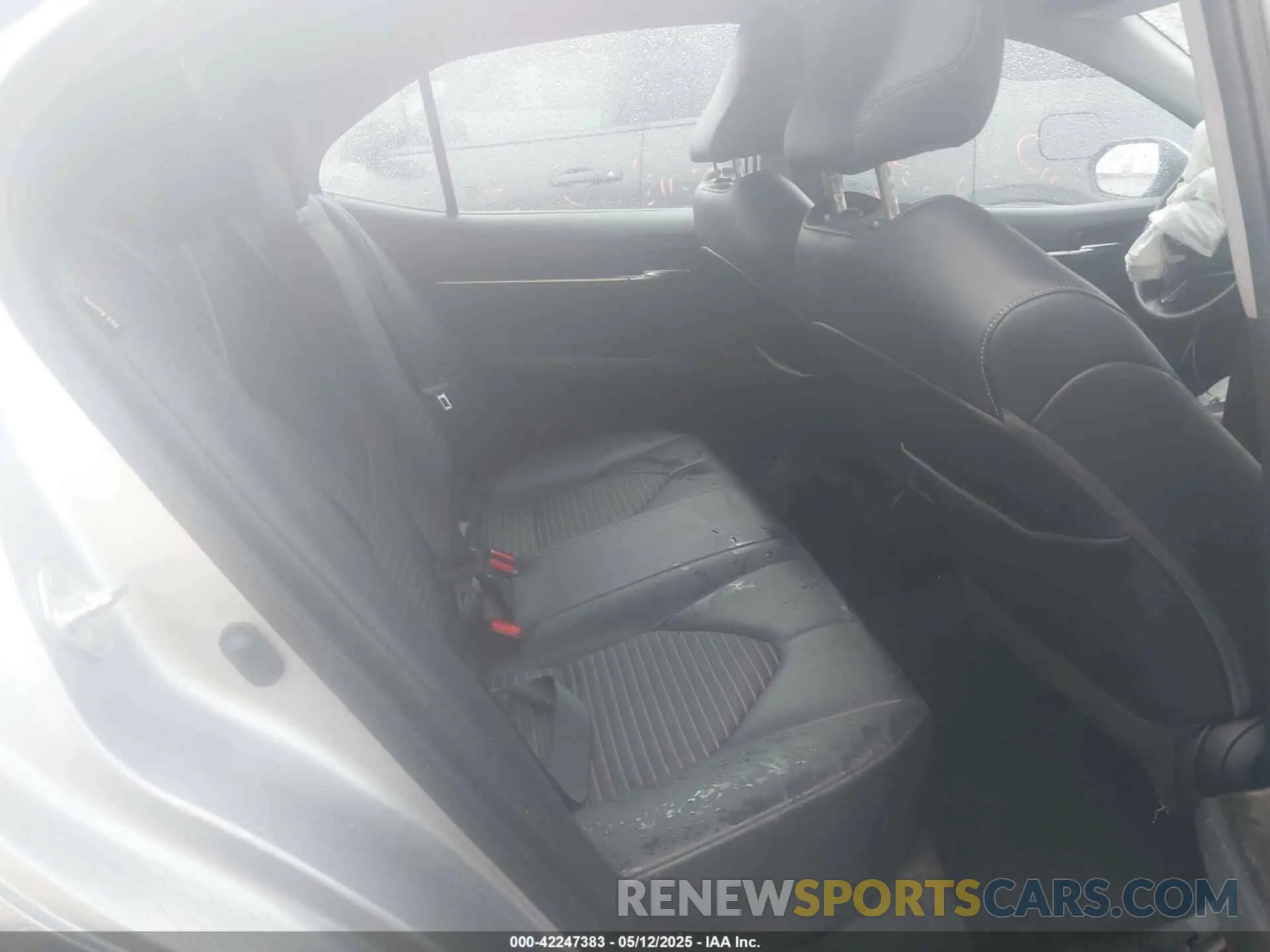 8 fotografías del automóvil dañado 4T1S11AK2NU686730 TOYOTA CAMRY 2022