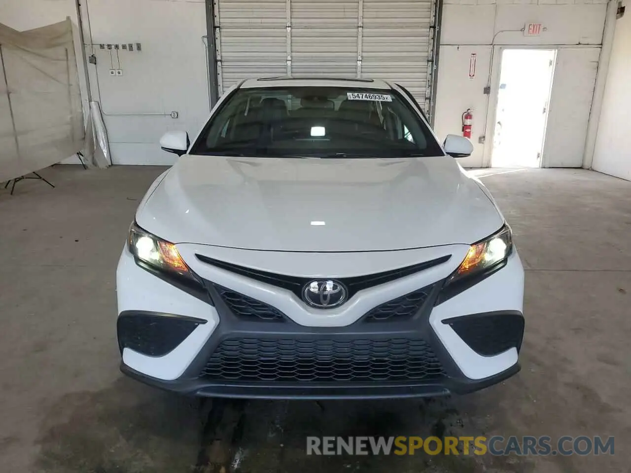 5 fotografías del automóvil dañado 4T1S11AK4NU046342 TOYOTA CAMRY 2022