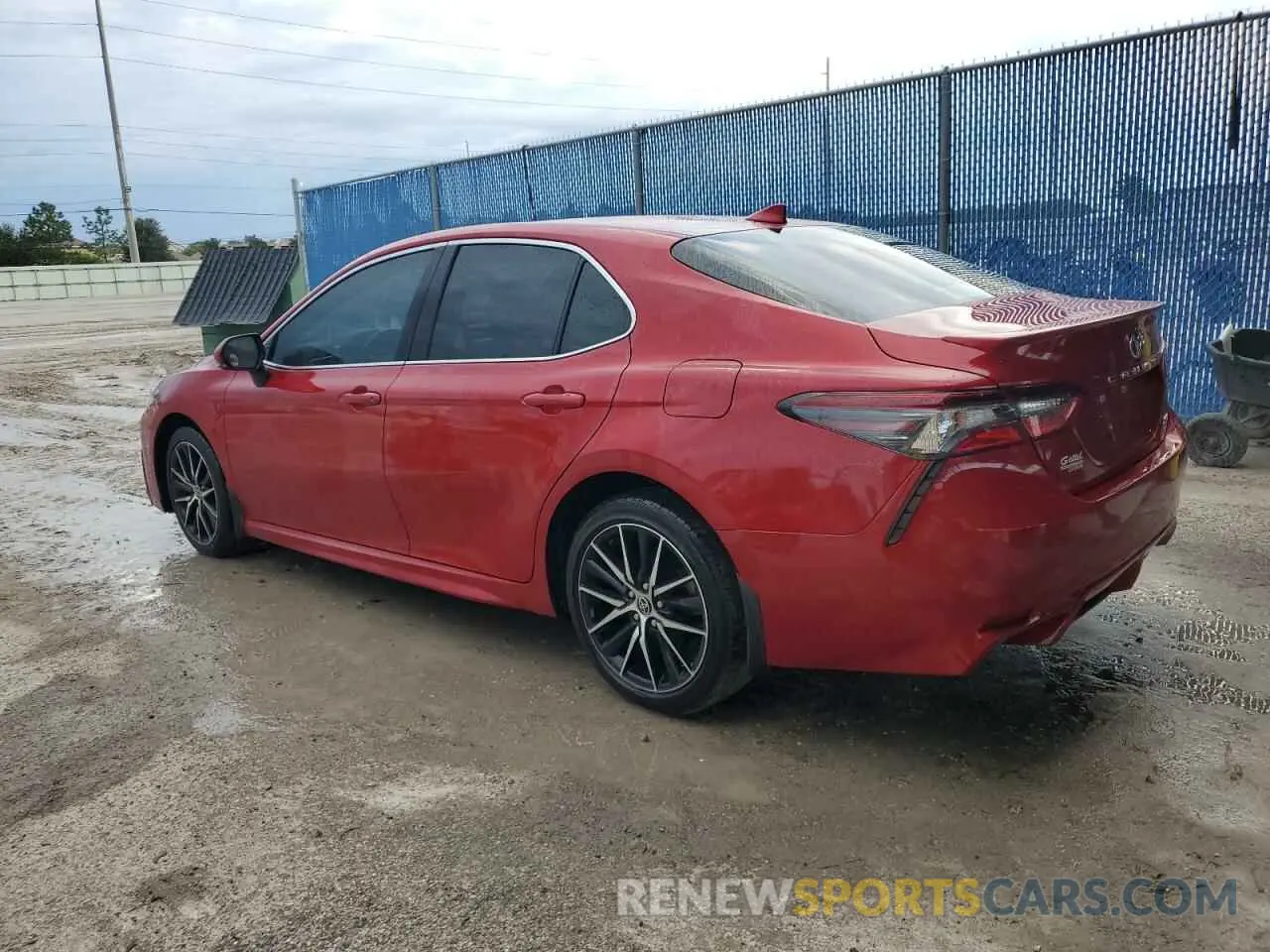 2 fotografías del automóvil dañado 4T1S11AK6NU055611 TOYOTA CAMRY 2022