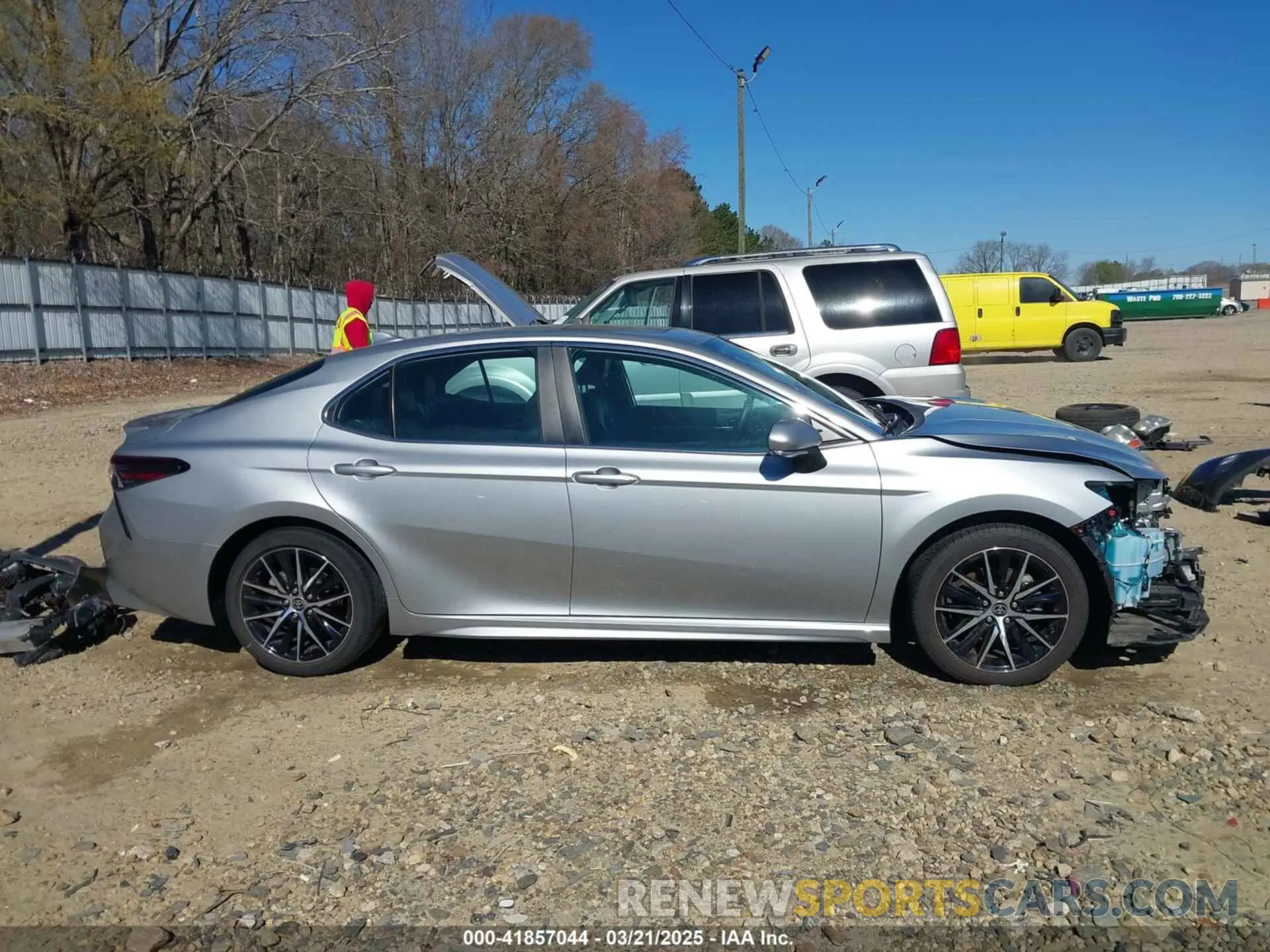 14 fotografías del automóvil dañado 4T1S11AK7NU054502 TOYOTA CAMRY 2022