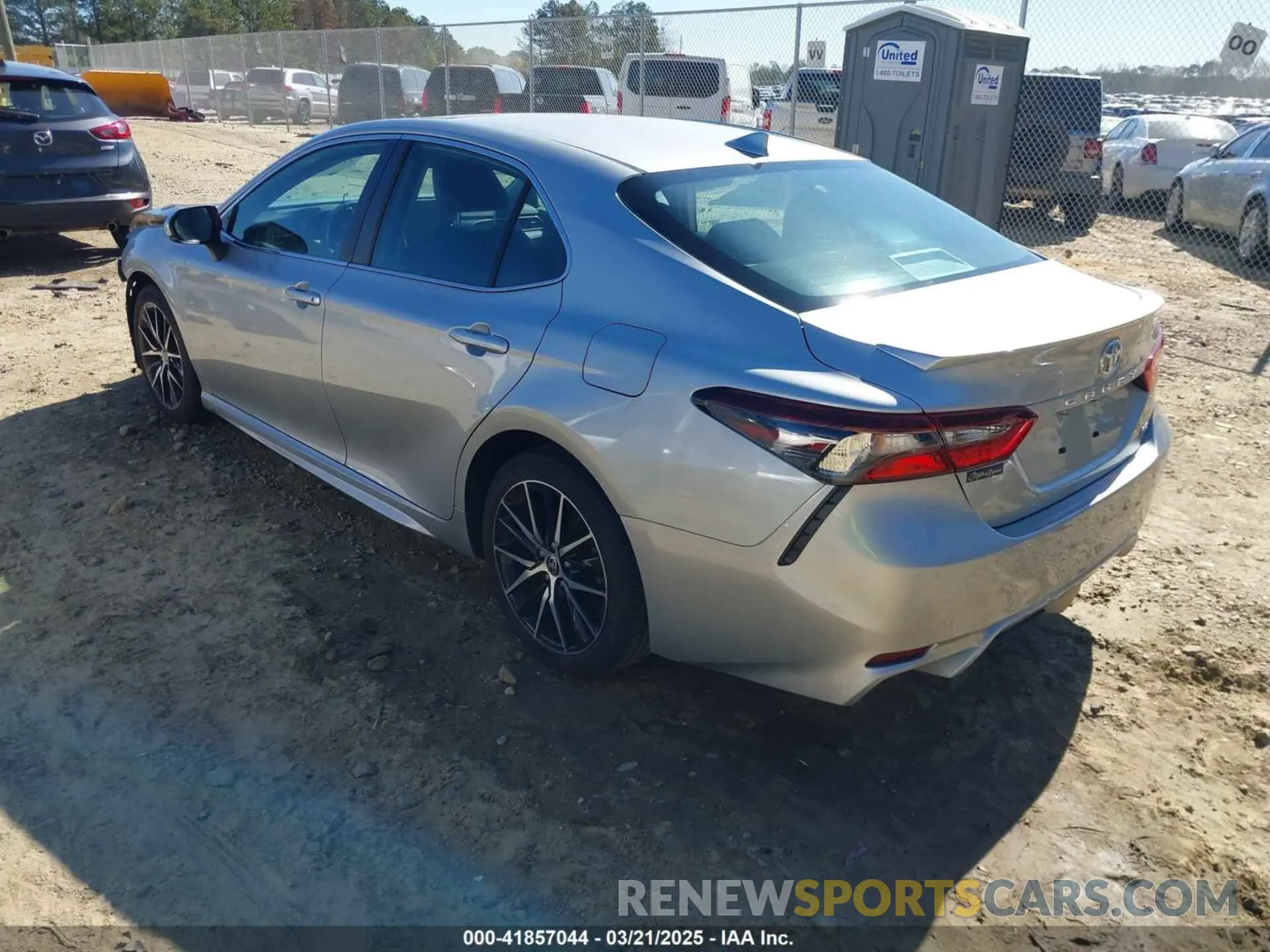 3 fotografías del automóvil dañado 4T1S11AK7NU054502 TOYOTA CAMRY 2022
