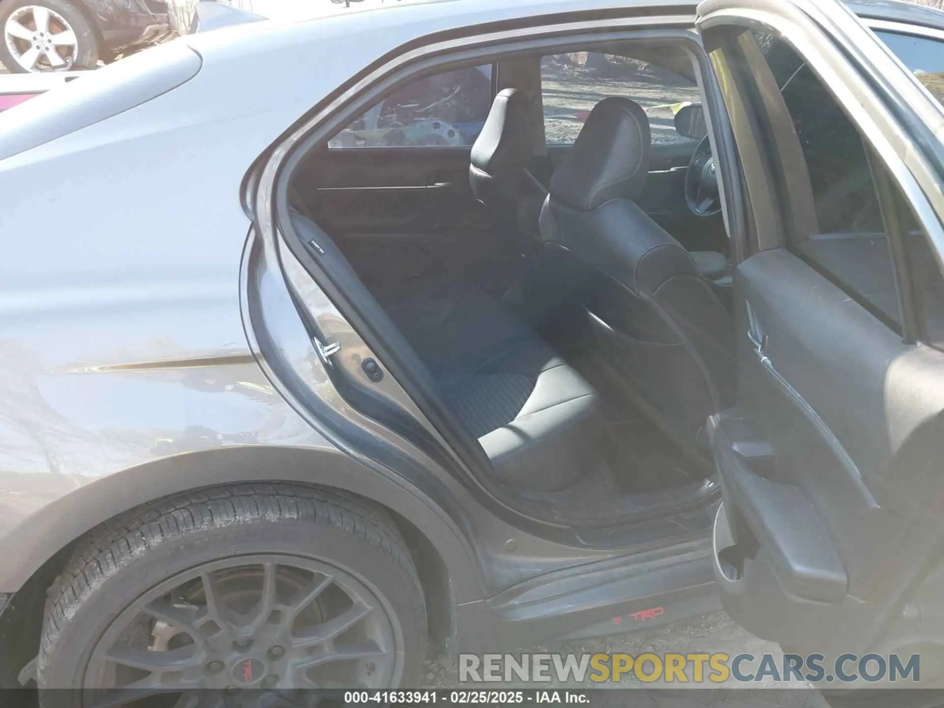 8 fotografías del automóvil dañado 4T1S11AK7NU682575 TOYOTA CAMRY 2022