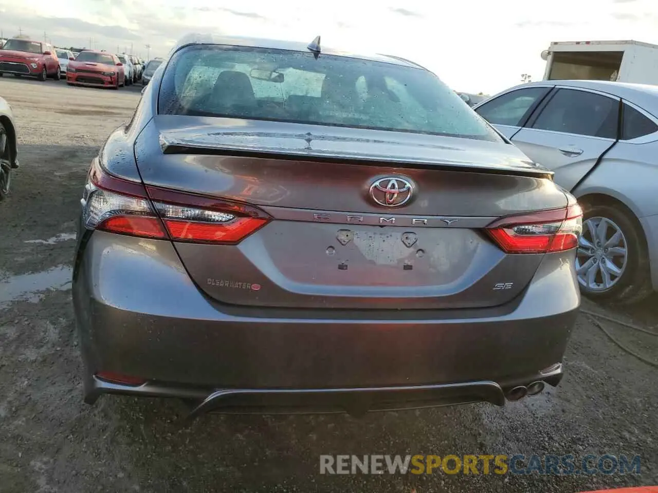 6 fotografías del automóvil dañado 4T1S11AK7NU685380 TOYOTA CAMRY 2022