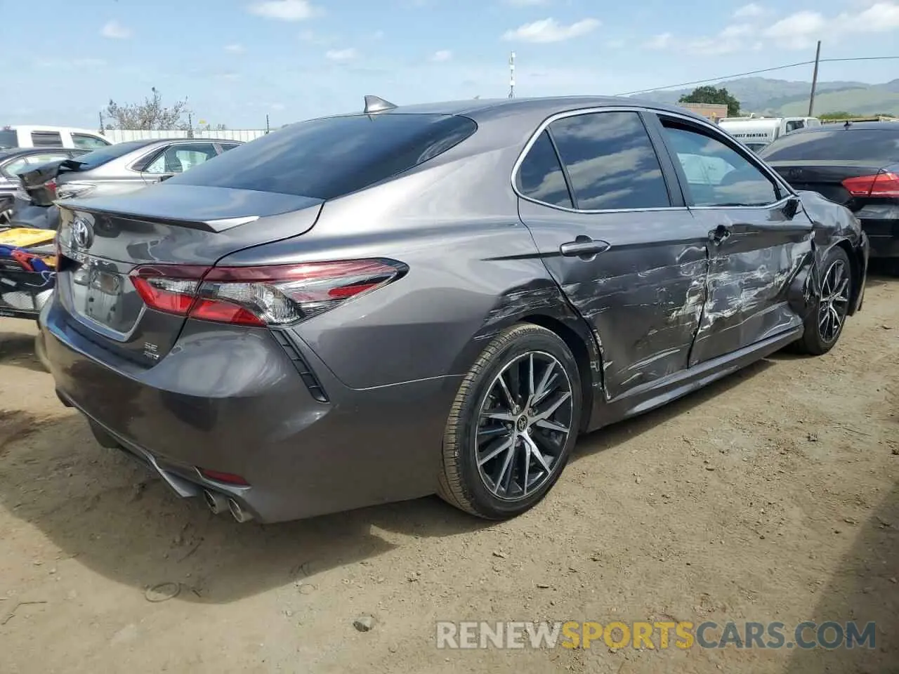 3 fotografías del automóvil dañado 4T1S11BK3NU065320 TOYOTA CAMRY 2022