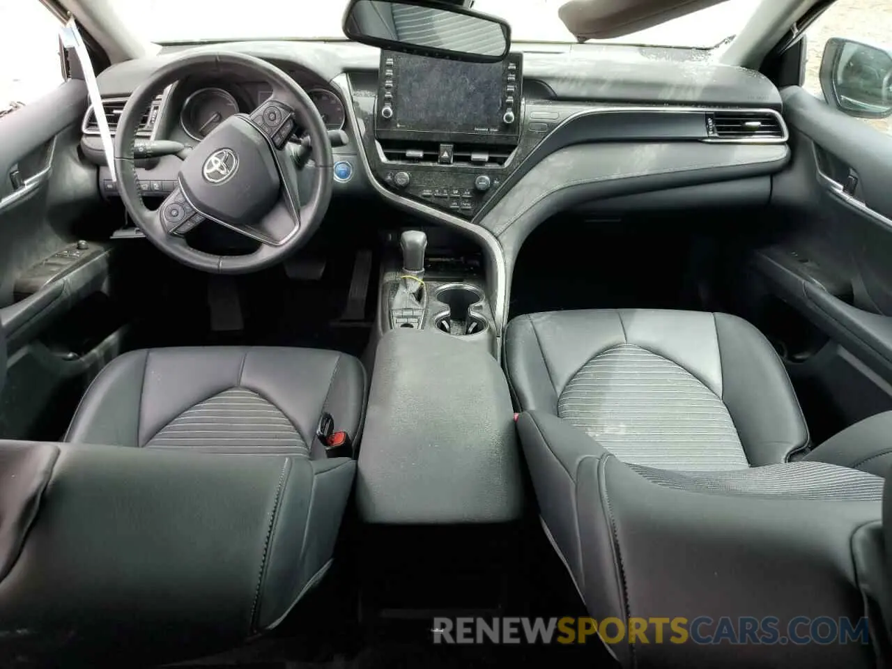 8 fotografías del automóvil dañado 4T1S31AK0NU578889 TOYOTA CAMRY 2022