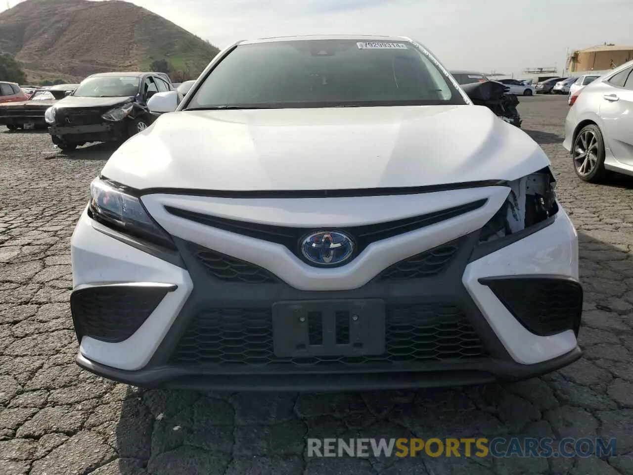 5 fotografías del automóvil dañado 4T1S31AK3NU589028 TOYOTA CAMRY 2022