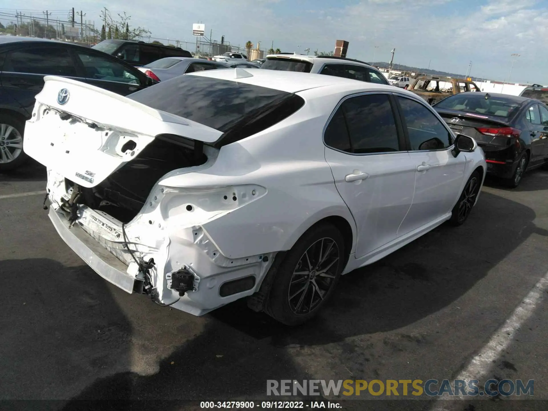 4 fotografías del automóvil dañado 4T1S31AK4NU583805 TOYOTA CAMRY 2022