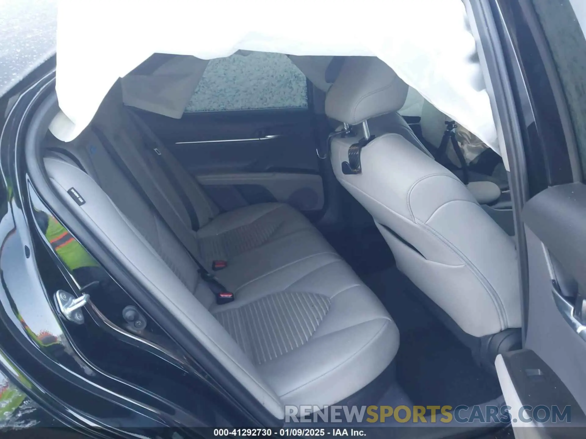 8 fotografías del automóvil dañado 4T1S31AKXNU586756 TOYOTA CAMRY 2022