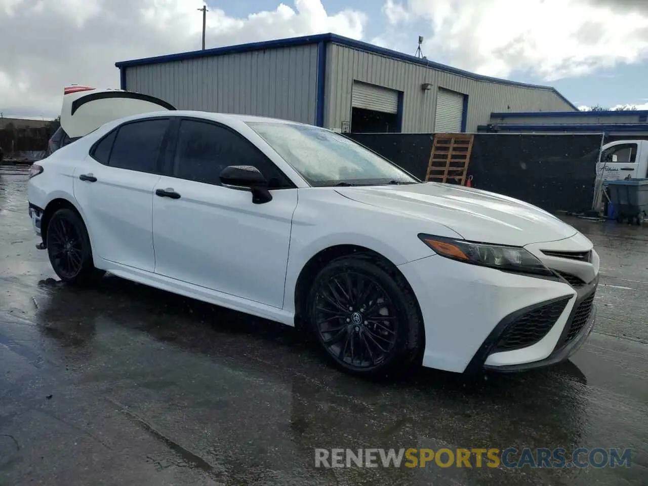 4 fotografías del automóvil dañado 4T1T11AK0NU068827 TOYOTA CAMRY 2022
