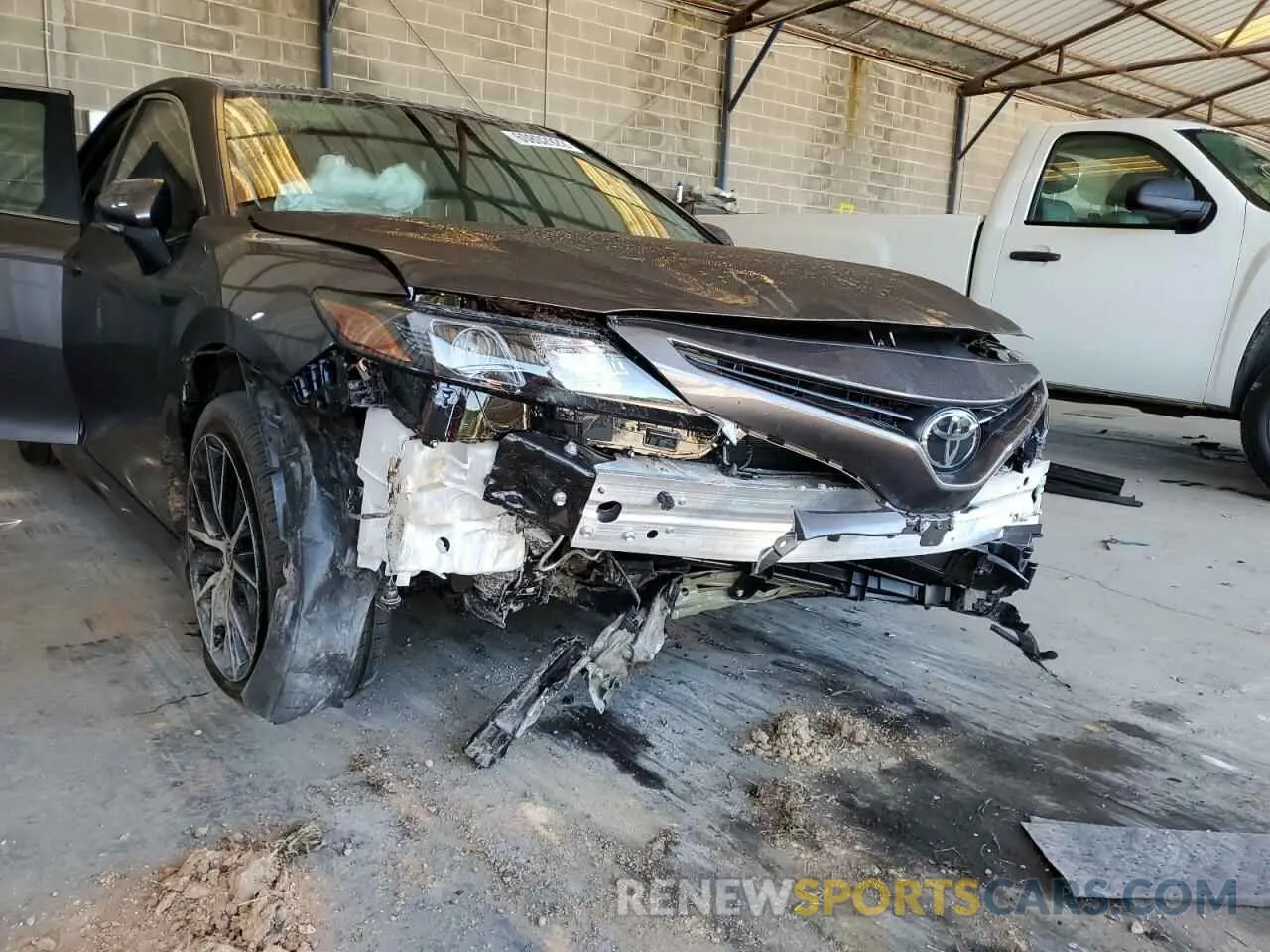 9 fotografías del automóvil dañado 4T1T11AK1NU699991 TOYOTA CAMRY 2022