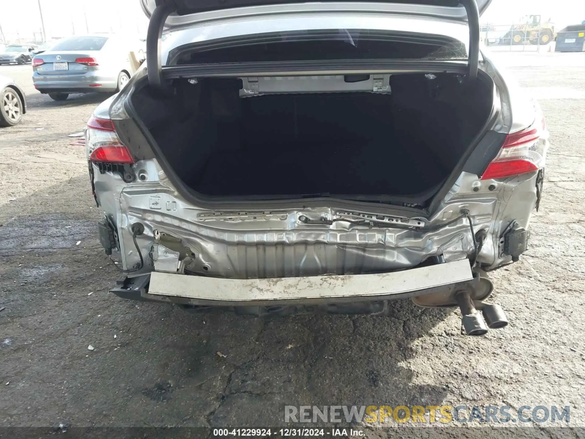 6 fotografías del automóvil dañado 4T1T11AK1NU702002 TOYOTA CAMRY 2022