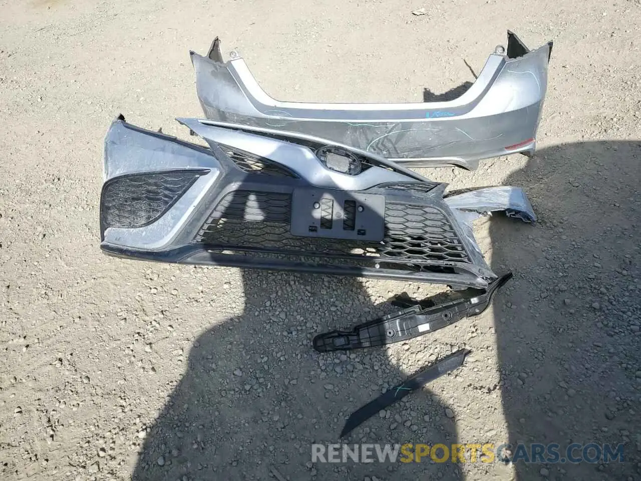 12 fotografías del automóvil dañado 4T1T11AK1NU702257 TOYOTA CAMRY 2022