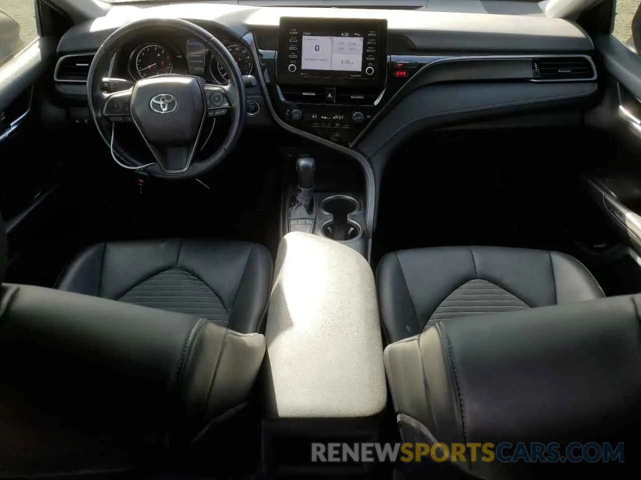 8 fotografías del automóvil dañado 4T1T11AK1NU702257 TOYOTA CAMRY 2022