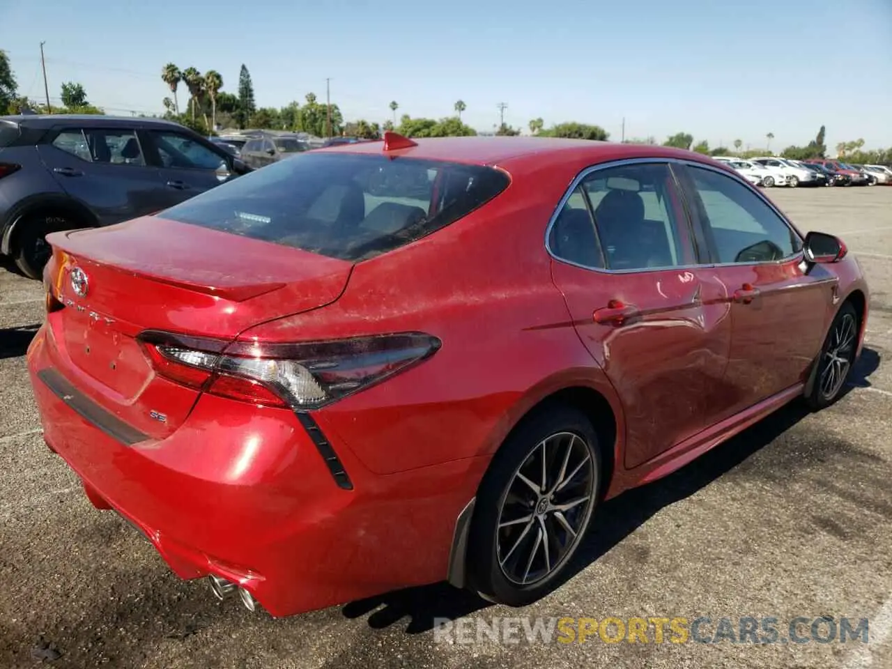 4 fotografías del automóvil dañado 4T1T11AK3NU040651 TOYOTA CAMRY 2022
