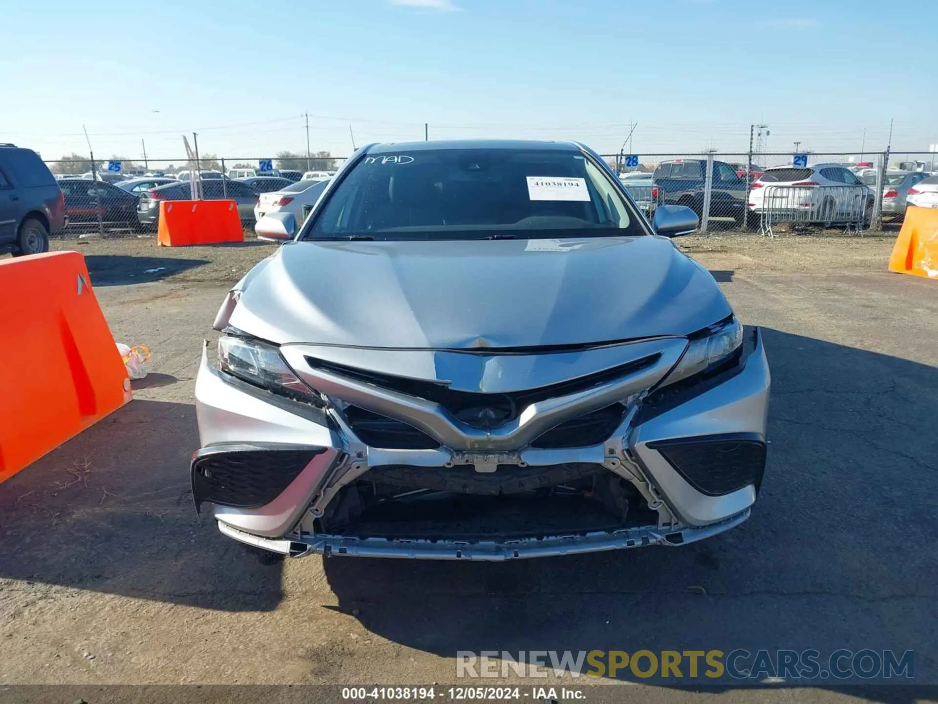 12 fotografías del automóvil dañado 4T1T11AK3NU630736 TOYOTA CAMRY 2022