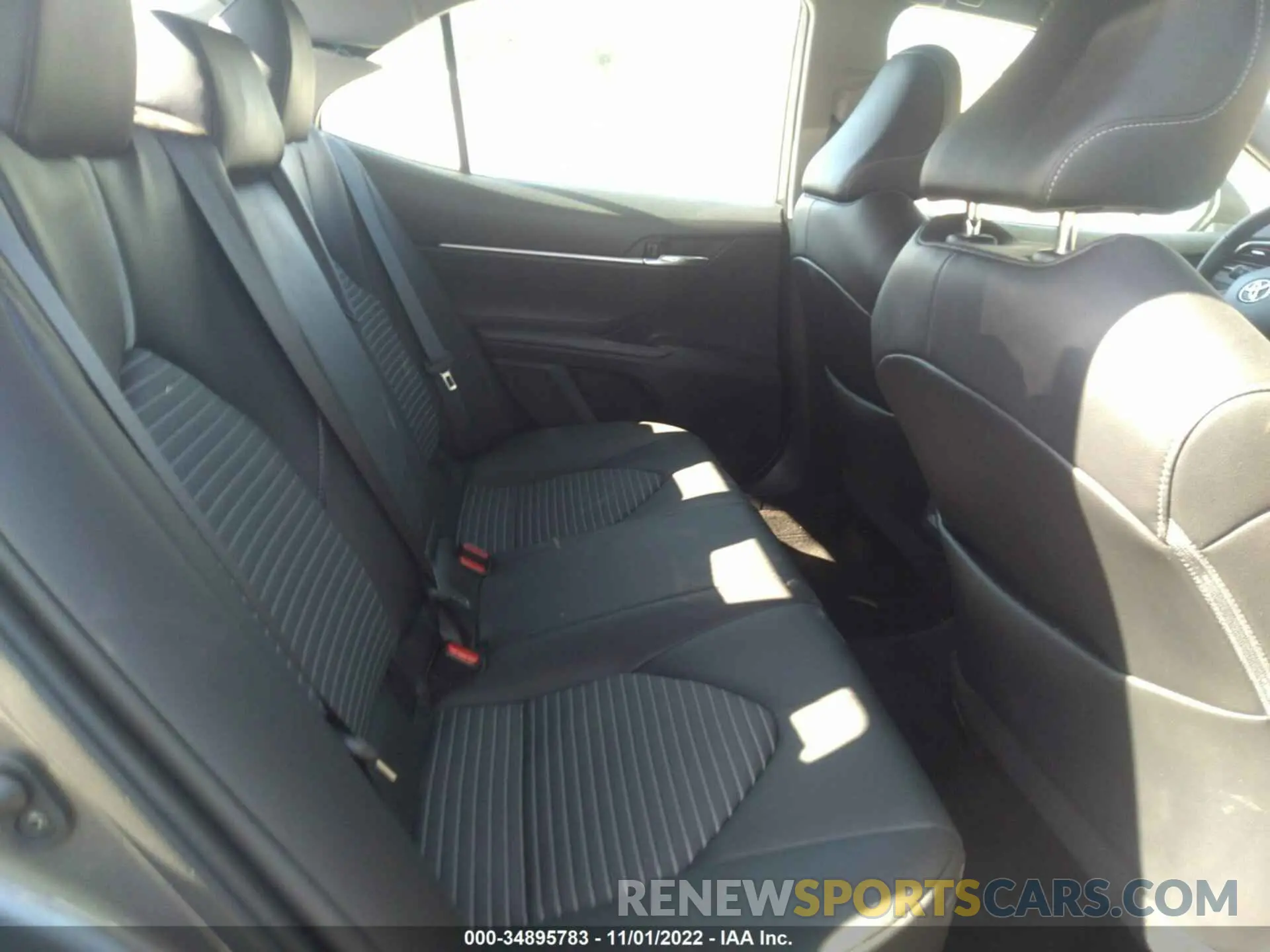 8 fotografías del automóvil dañado 4T1T11AK3NU681363 TOYOTA CAMRY 2022