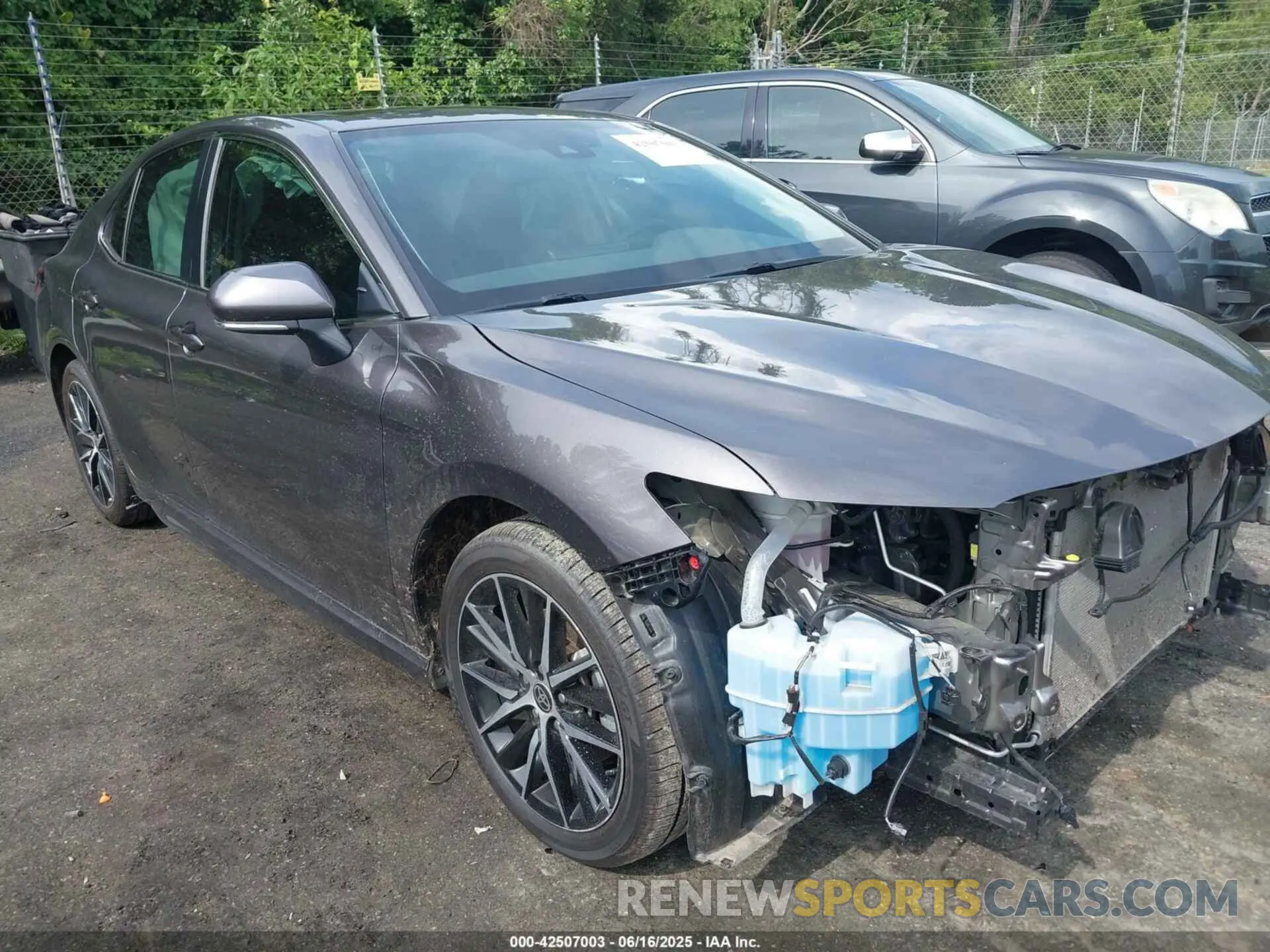 1 fotografías del automóvil dañado 4T1T11AK4NU013779 TOYOTA CAMRY 2022