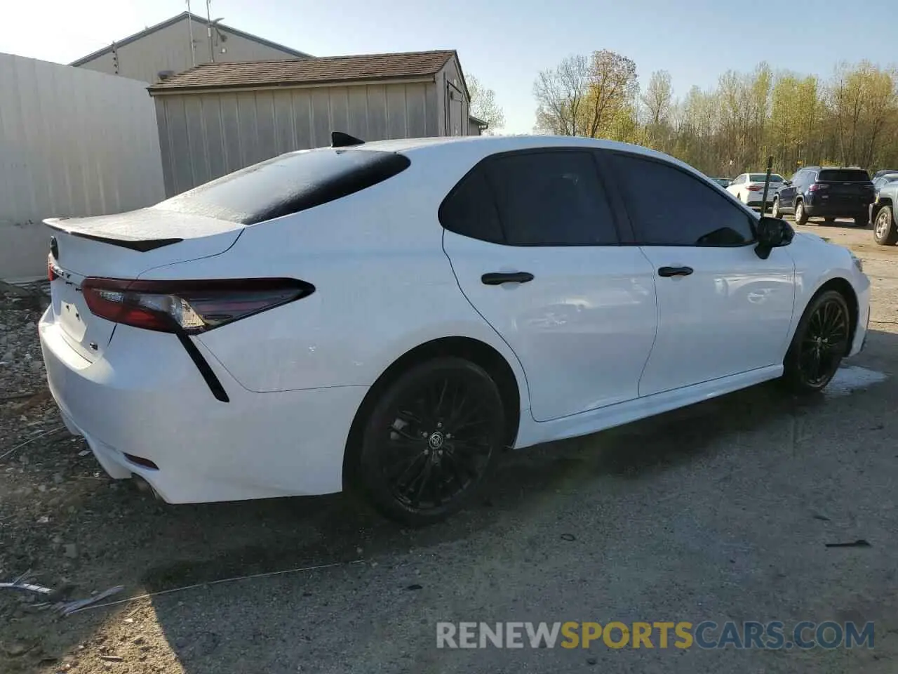 3 fotografías del automóvil dañado 4T1T11AK4NU063159 TOYOTA CAMRY 2022