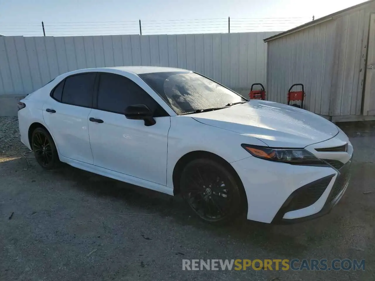 4 fotografías del automóvil dañado 4T1T11AK4NU063159 TOYOTA CAMRY 2022