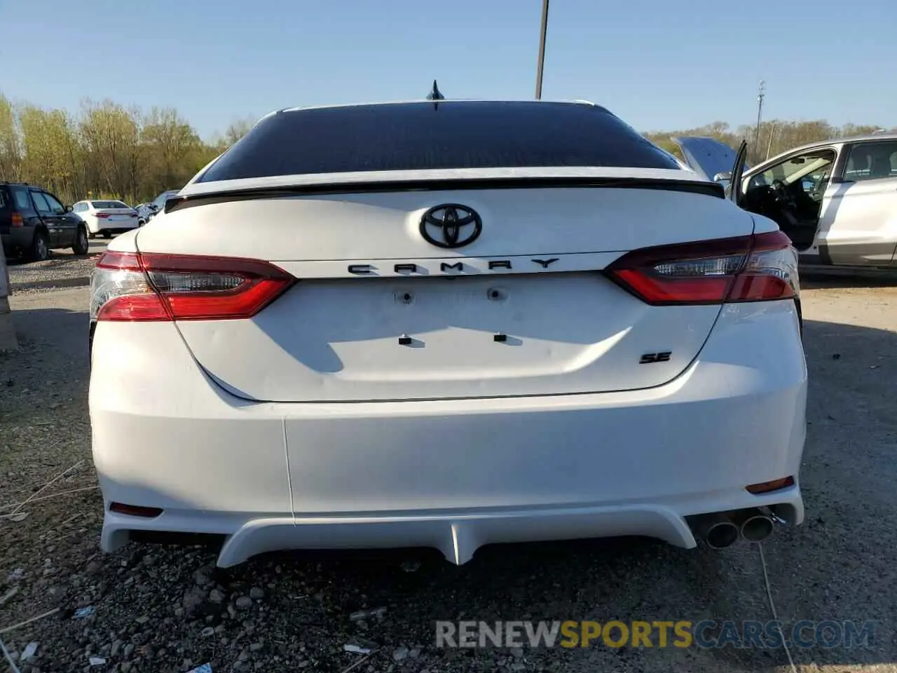 6 fotografías del automóvil dañado 4T1T11AK4NU063159 TOYOTA CAMRY 2022