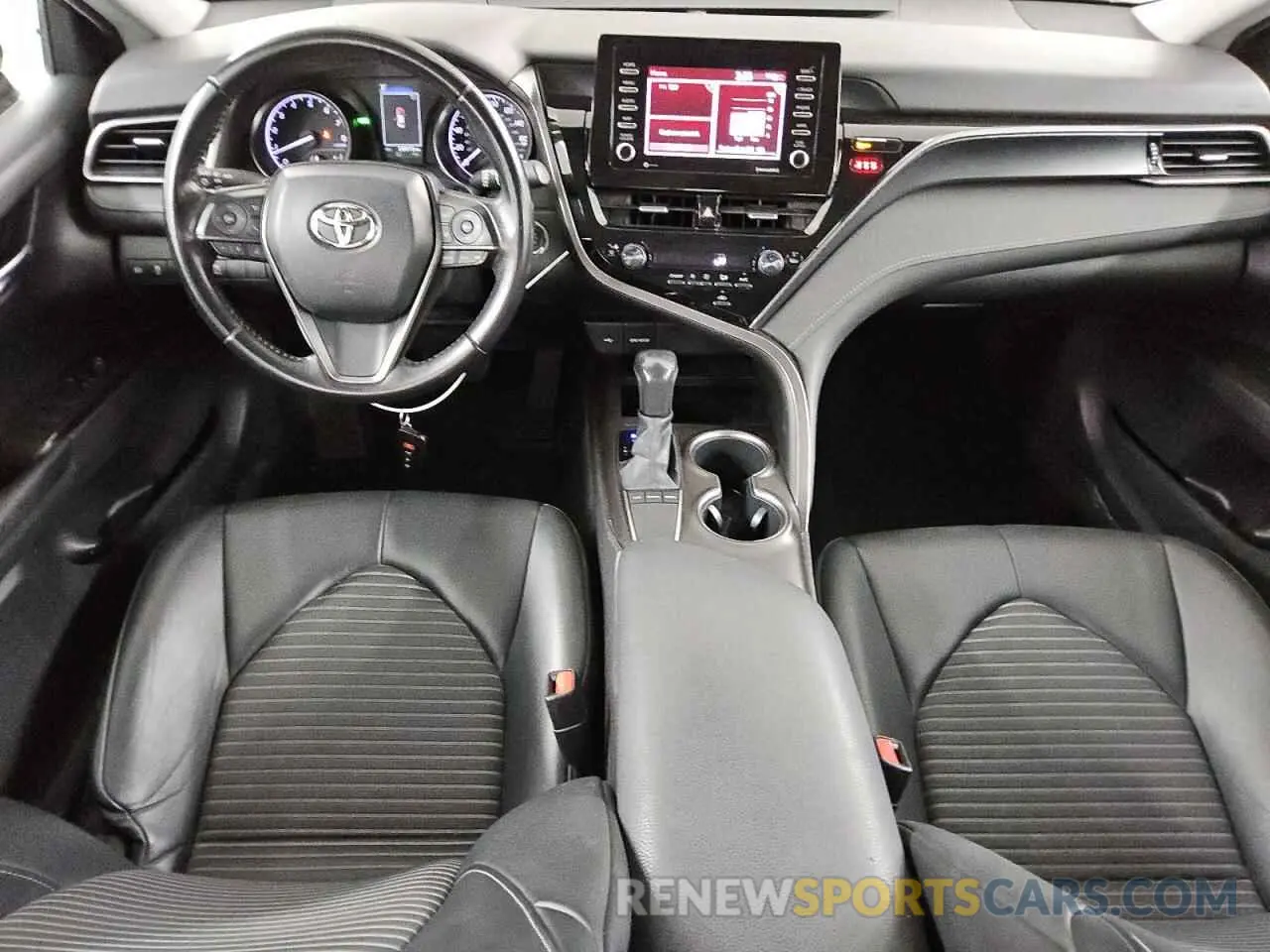 8 fotografías del automóvil dañado 4T1T11AK4NU633449 TOYOTA CAMRY 2022