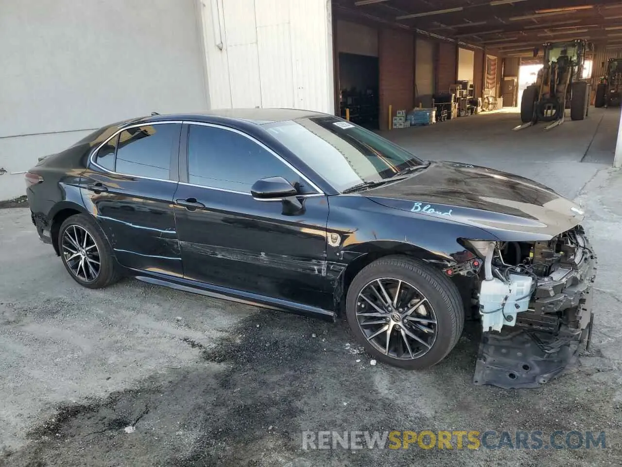 4 fotografías del automóvil dañado 4T1T11AK4NU709235 TOYOTA CAMRY 2022