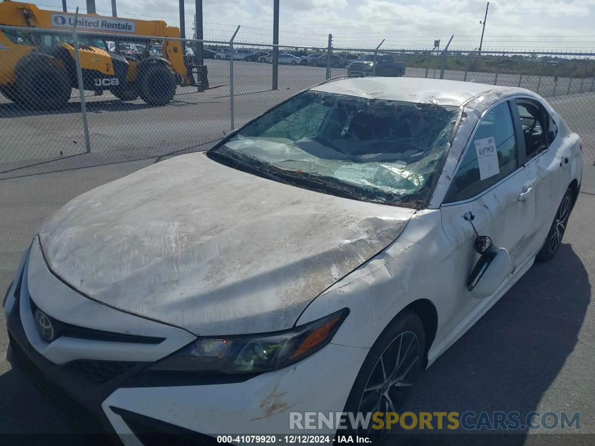 6 fotografías del automóvil dañado 4T1T11AK5NU622198 TOYOTA CAMRY 2022