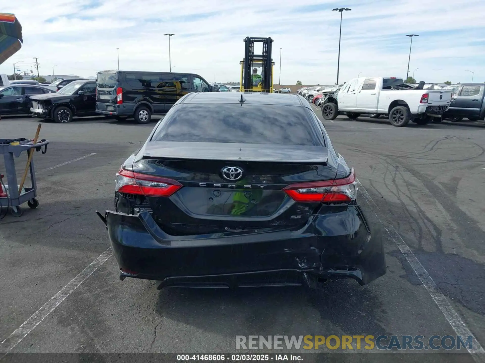 16 fotografías del automóvil dañado 4T1T11AK5NU625473 TOYOTA CAMRY 2022