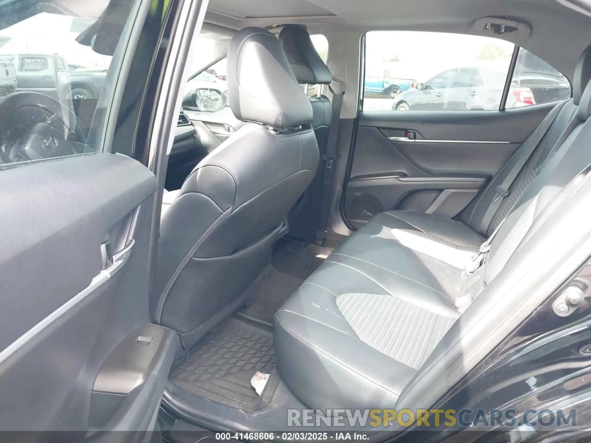 8 fotografías del automóvil dañado 4T1T11AK5NU625473 TOYOTA CAMRY 2022