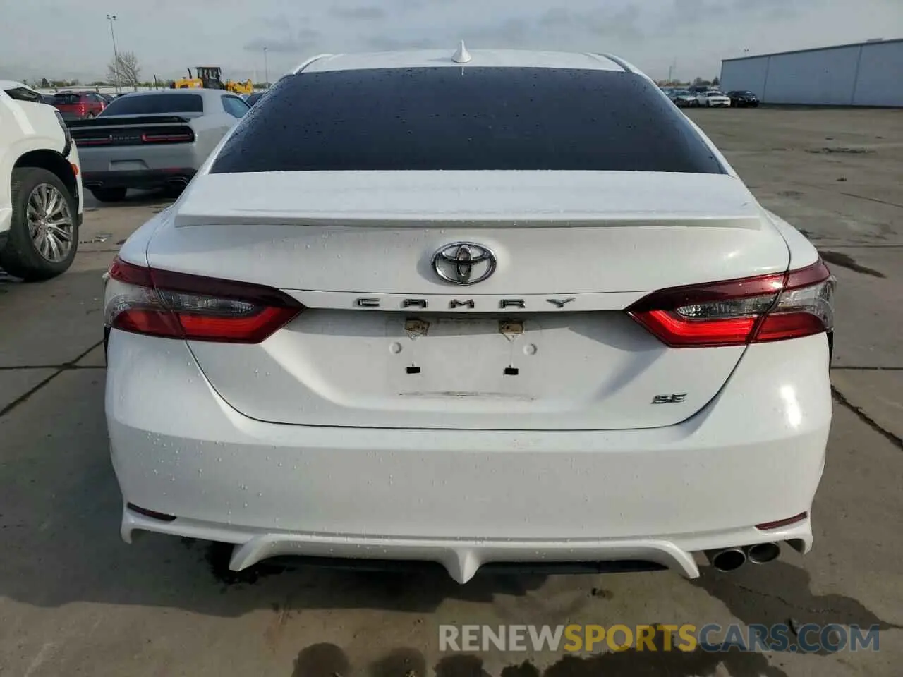 6 fotografías del automóvil dañado 4T1T11AK5NU645092 TOYOTA CAMRY 2022
