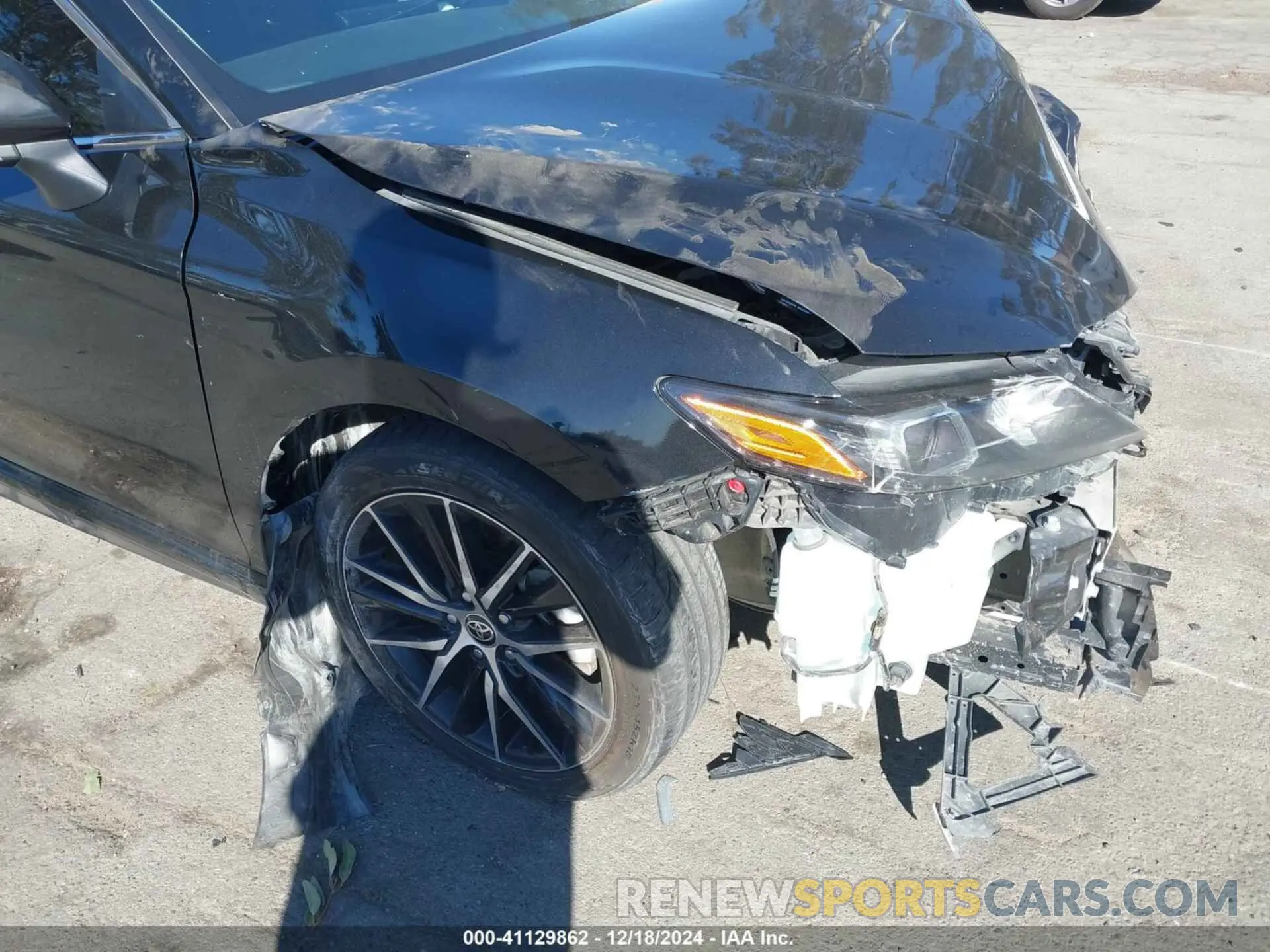 18 fotografías del automóvil dañado 4T1T11AK7NU046954 TOYOTA CAMRY 2022