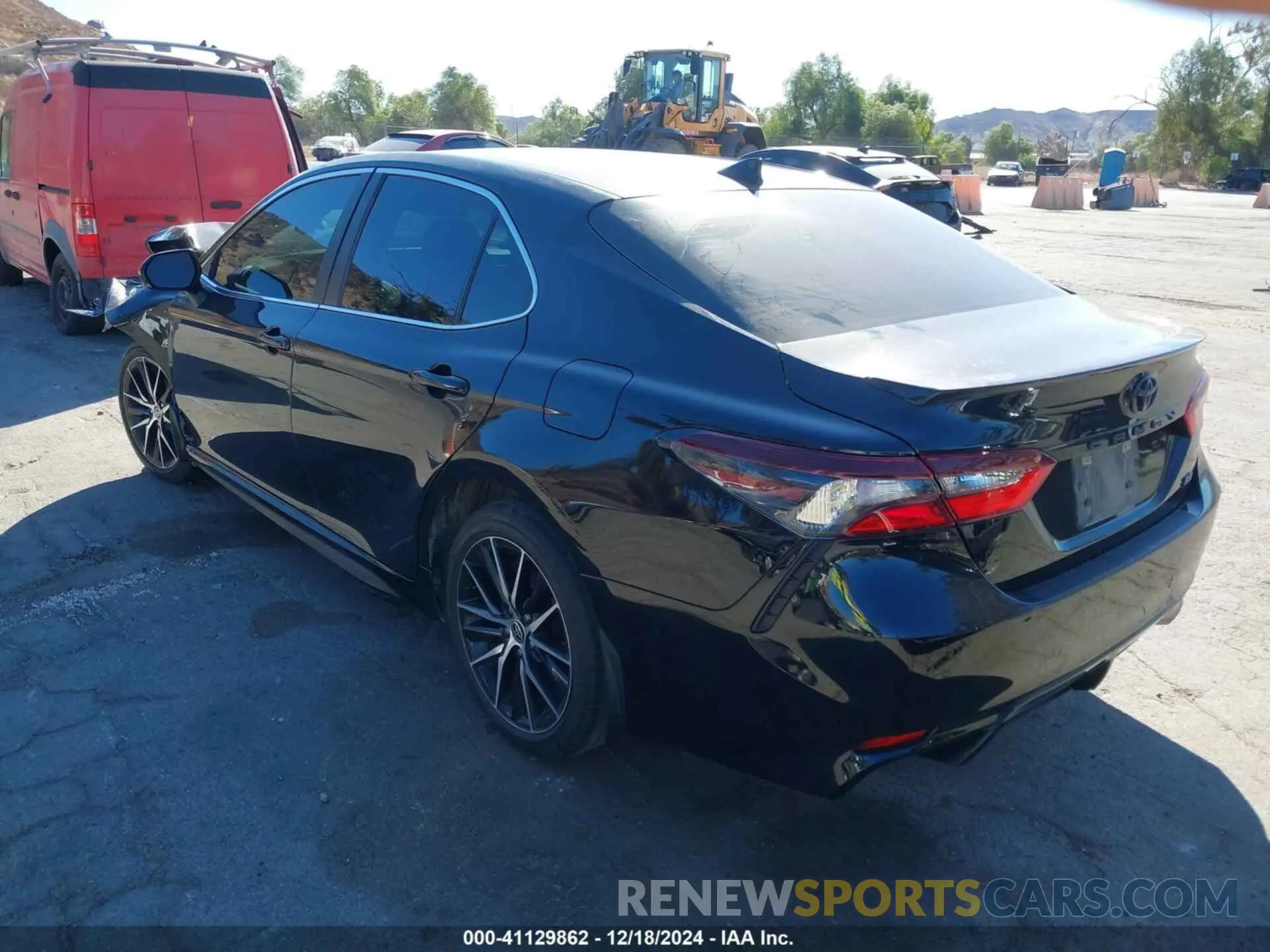 3 fotografías del automóvil dañado 4T1T11AK7NU046954 TOYOTA CAMRY 2022