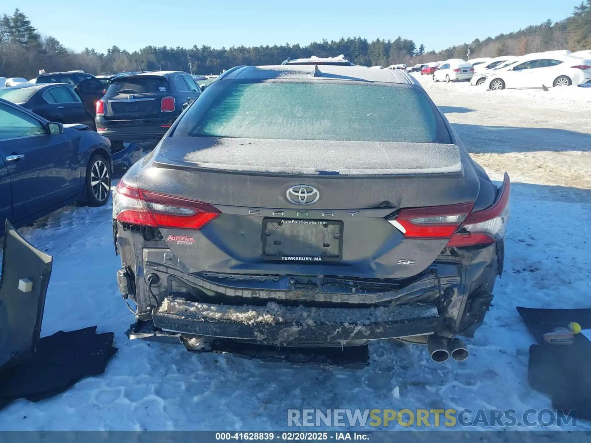 17 fotografías del automóvil dañado 4T1T11AK7NU690017 TOYOTA CAMRY 2022