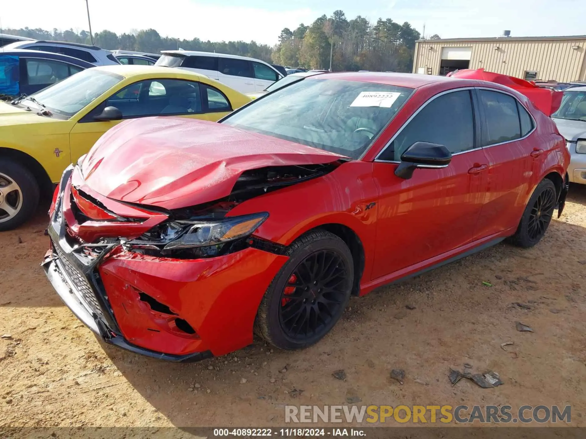 2 fotografías del automóvil dañado 4T1T11AK8NU040628 TOYOTA CAMRY 2022