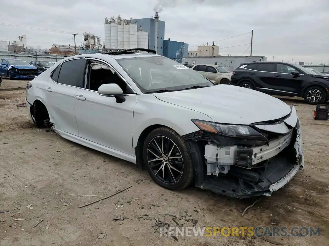 4 fotografías del automóvil dañado 4T1T11AK8NU041178 TOYOTA CAMRY 2022
