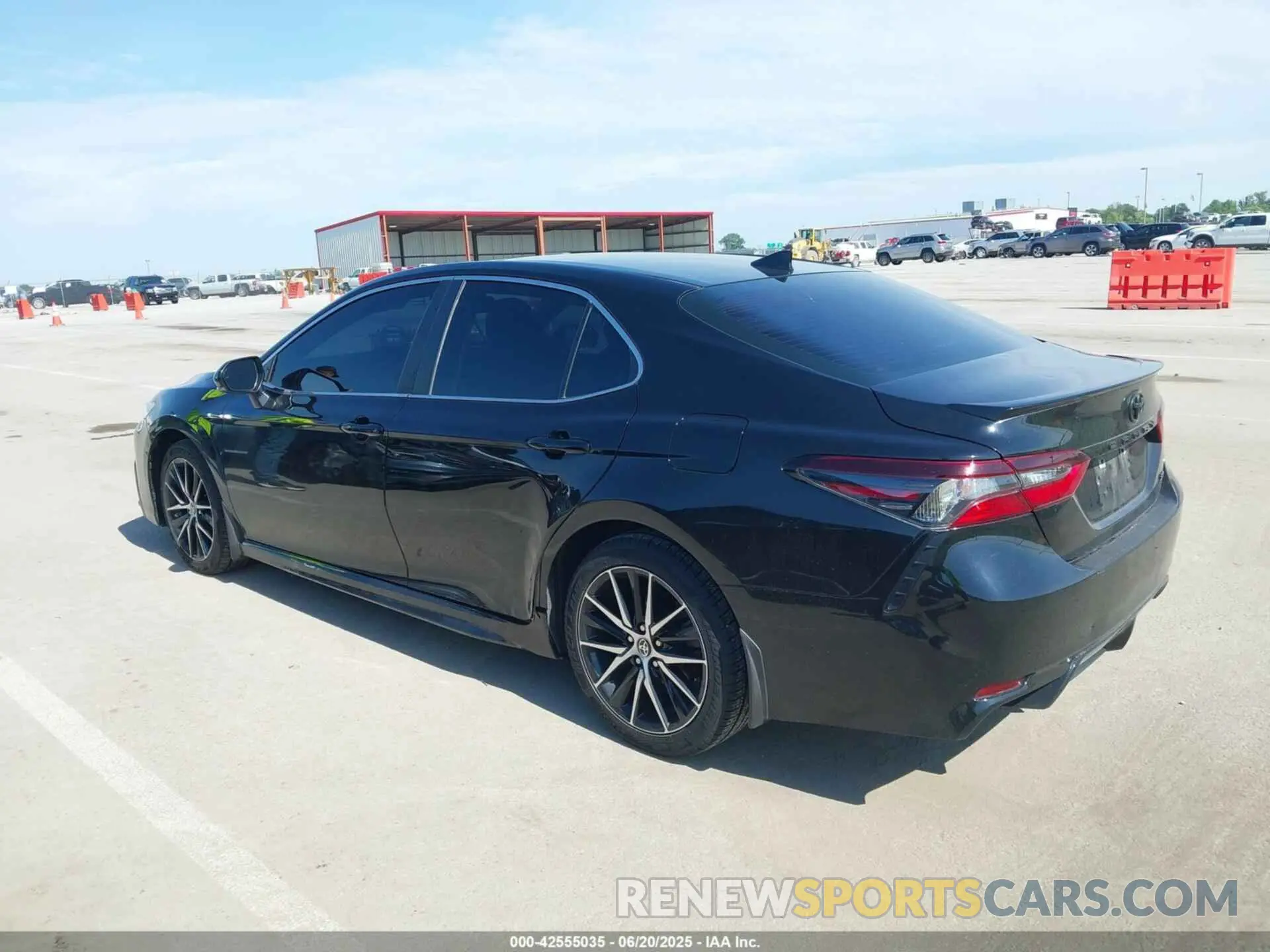 14 fotografías del automóvil dañado 4T1T11AK8NU685148 TOYOTA CAMRY 2022