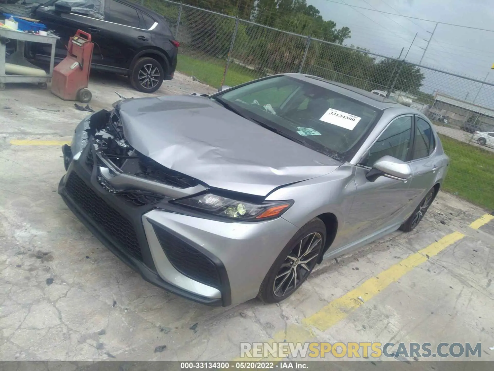 2 fotografías del automóvil dañado 4T1T11AKXNU676435 TOYOTA CAMRY 2022