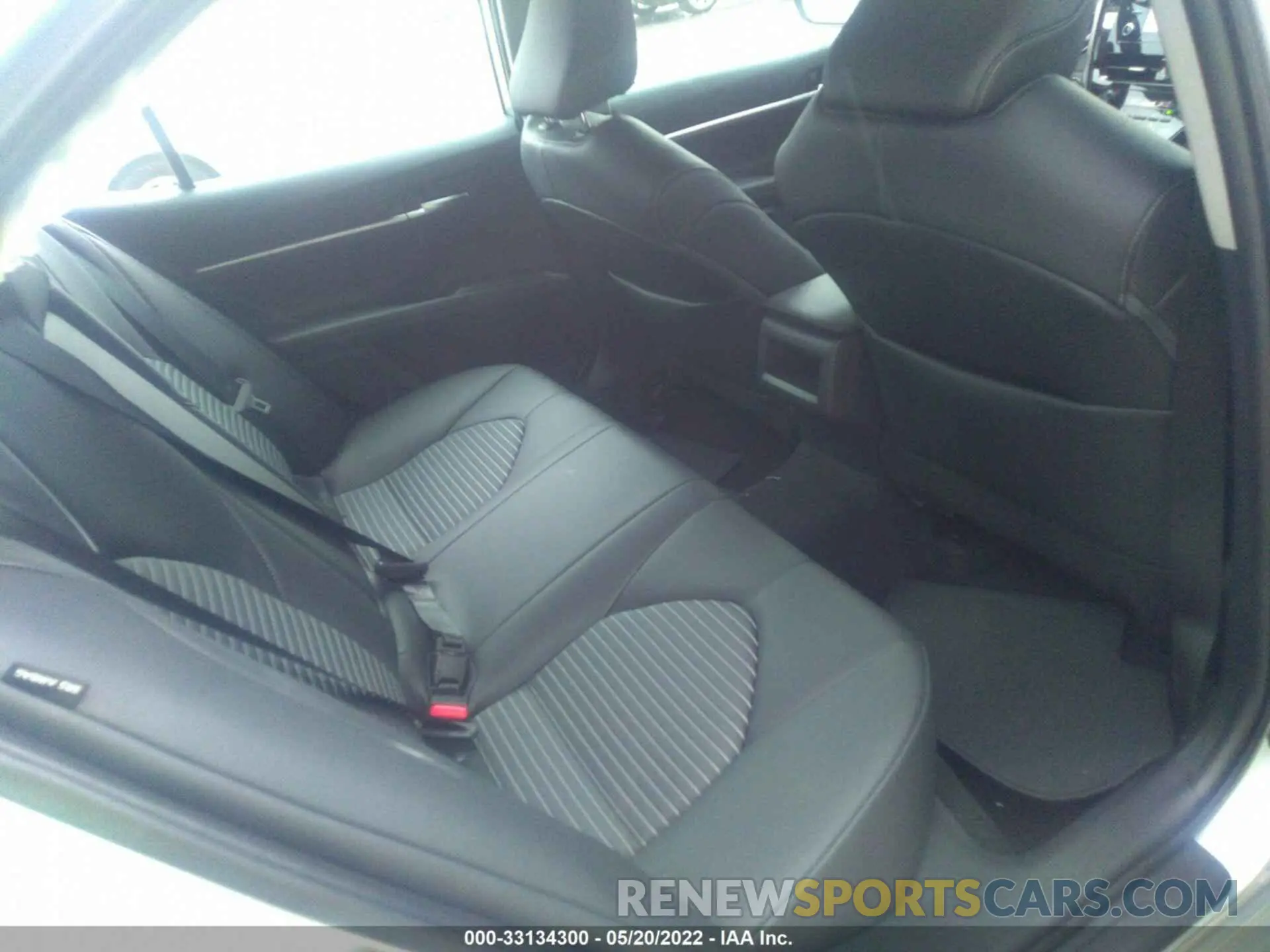 8 fotografías del automóvil dañado 4T1T11AKXNU676435 TOYOTA CAMRY 2022
