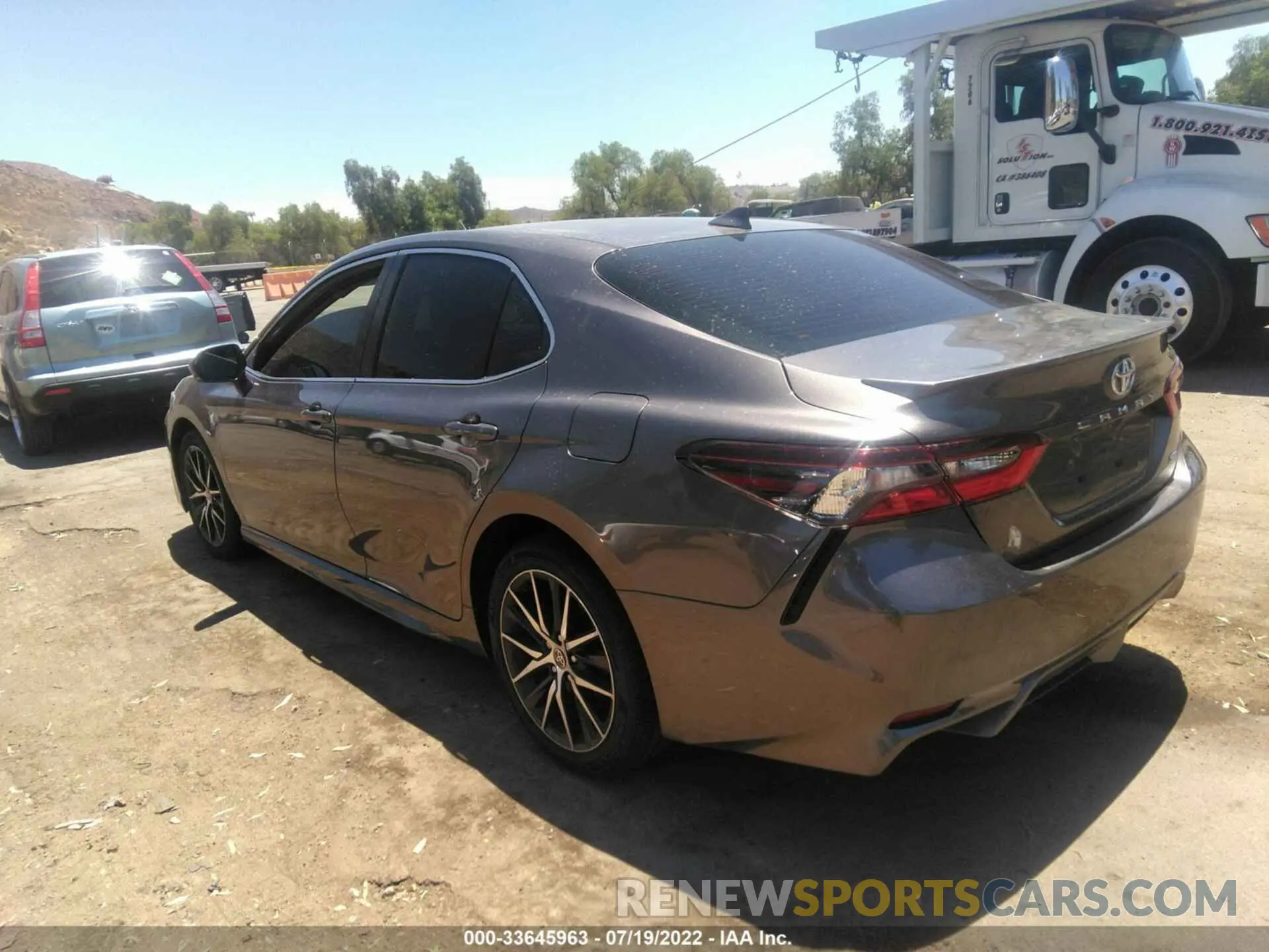 3 fotografías del automóvil dañado 4T1T11AKXNU680081 TOYOTA CAMRY 2022